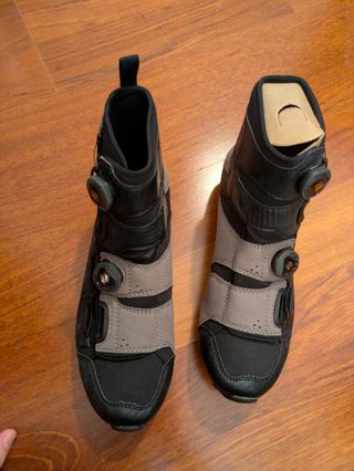 NUEVAS Zapatillas mtb invierno LAKE MX145 talla 44