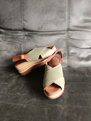 NUEVAS Sandalias Paula Urban n39