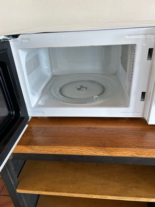 Microondas Orbegozo Blanco