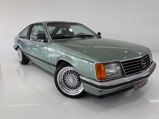 Opel Monza S 3.0i
