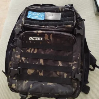 Mochila ELTEX Negra y Marrón