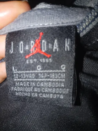 Sudadera Jordan 12-13 años talla L