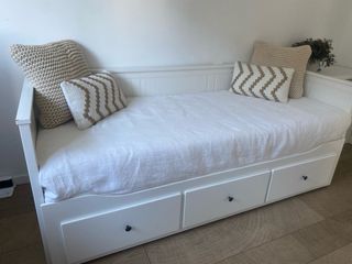 Cama nido Ikea hemnes con cama extra y cajones