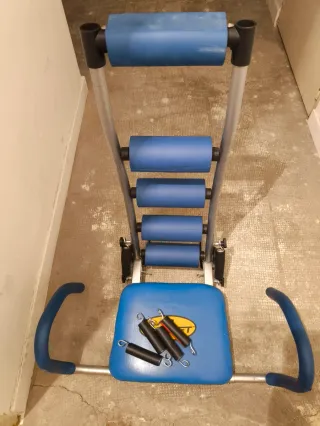 Silla de Pilates con rodillos y asas