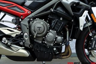 TRIUMPH STREET TRIPLE 765 R