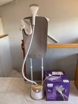 Plancha vertical Philips EasyTouch con soporte