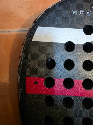 Pala de pádel Bullpadel Vertex 03 para reparar