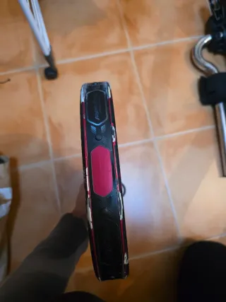 Pala de pádel Bullpadel Vertex 03 para reparar