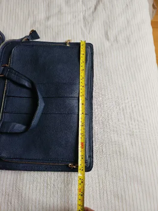 Elegante cartera piel para el portátil