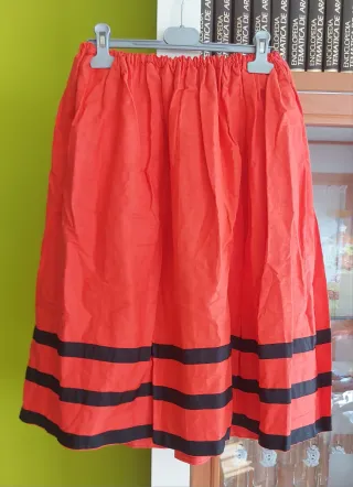 Falda Regional con Delantal