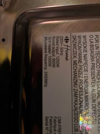 Microondas con grill de acero