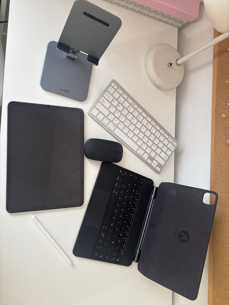 iPad Air + Accesorios