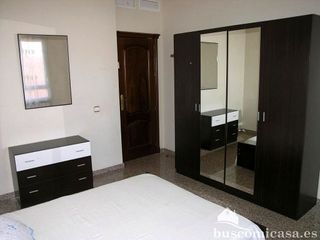 Piso en alquiler en Linares