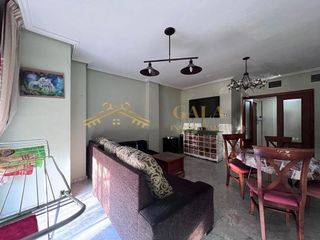 Piso en alquiler en Centro en Cáceres