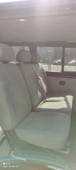 Volkswagen Caravelle 2009