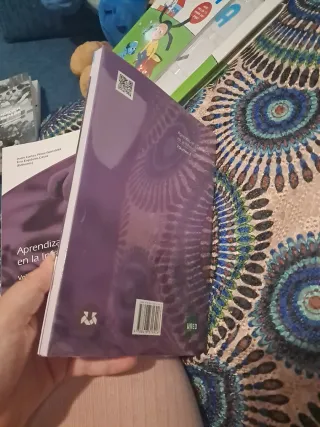 Libros de 1 año, de la UNED de educación infantil