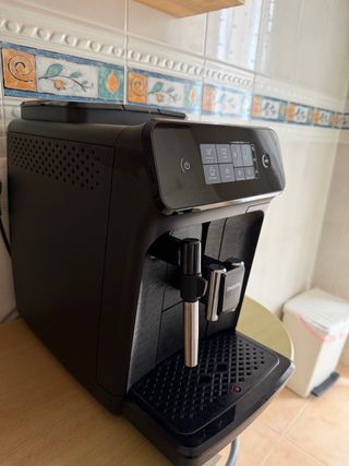 Cafetera súper automáticaPhilips Serie 1200 EP1220