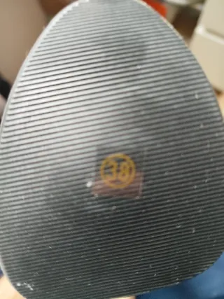 Sandalias plataforma beige talla 38