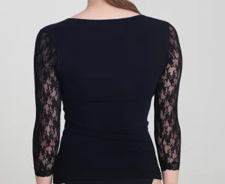 Camiseta negra manga larga