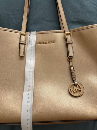 Bolso Tote Michael Kors Dorado Grande