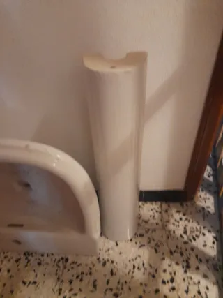 Lavabo con pie de cerámica blanco Regalo vater y +