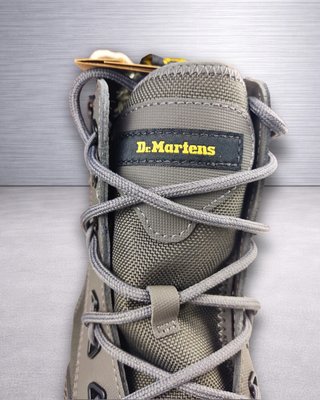 Dr. Martens Tarik Zip Gunmetal mujer T39 Grises