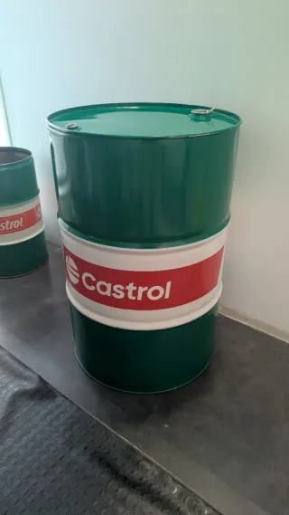 Bidón metálico Castrol verde