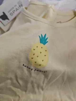 Camiseta amarilla piña sunny funny