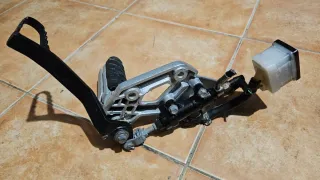 Estriberas Voge 525 DSX