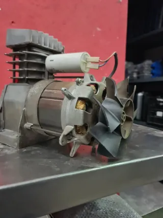 Cabezal y motor compresor 2CV