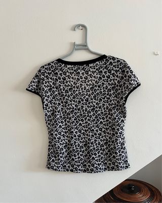 Top Mujer Estampado Animal Print