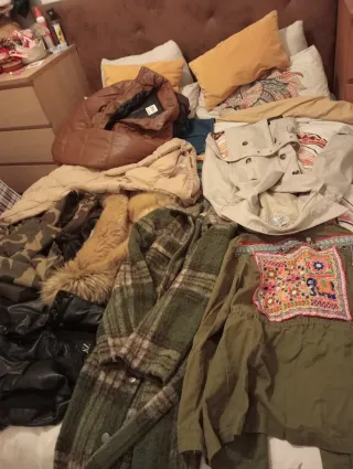 Lote de abrigos varios