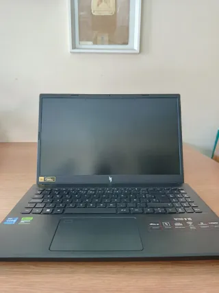 Portátil Acer Nitro V 15. I7. 16GB. RTX 3050