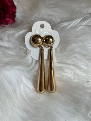 Pack Flamenca: Mantón, Flor y Pendientes