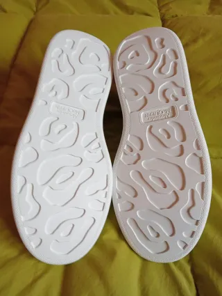 Alexander McQueen Oversized Sneakers 42 EU