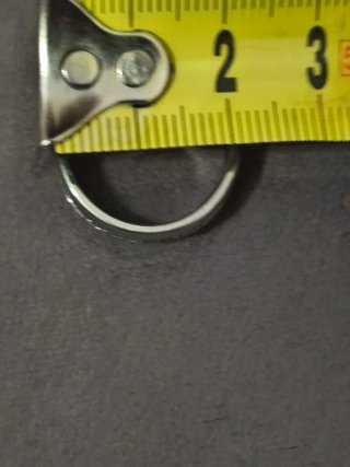 Anillo de Titanio con Circonitas Sintética