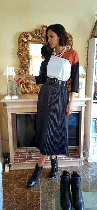 Falda midi Amisu plisado pequeño