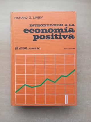 Cinco manuales de Estudios Superiores de Economía.