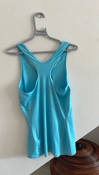 Camiseta deportiva Nike mujer azul