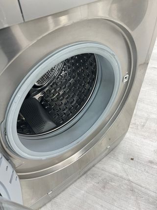 LAVADORA SECADORA BOSCH INOX 7/4KG 1400RPM A+++.