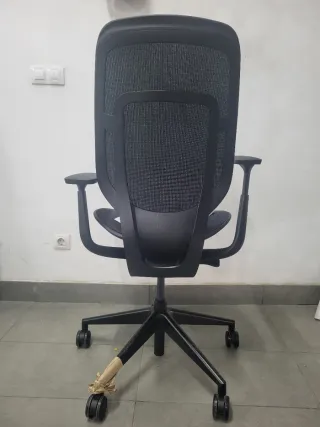 Silla de oficina Steelcase Karman Negra (NUEVO)