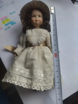 3 Bambole di Porcellana