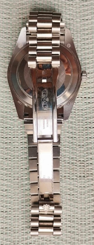 Orologio Verde Acciaio.