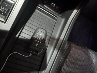 Peugeot 308 2024 ( negociable )