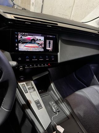 Peugeot 308 2024 ( negociable )