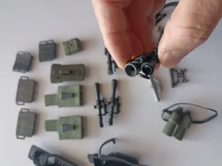 Lote Accesorios 1/6 Visores y Fundas