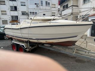 Embarcación con documentación