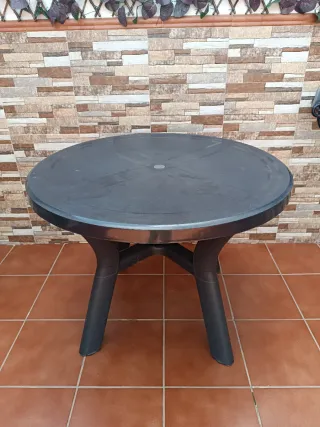 Mesa Terraza Antracita 100cm resina alta densidad