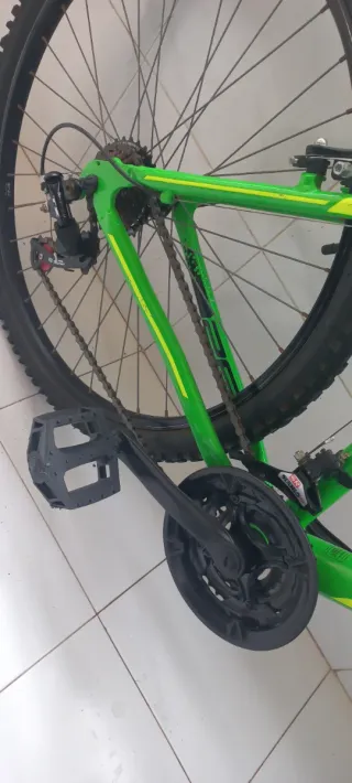 Bicicleta B-PRO ( M-26 )