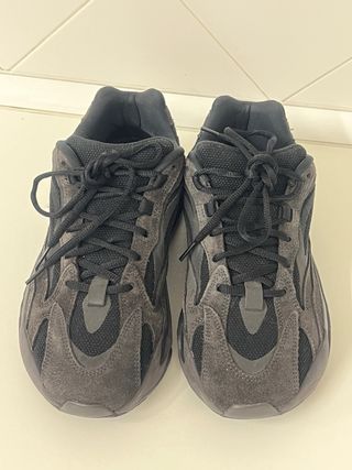 Zapatillas Adidas Yeezy Ortholite Negras y Grises